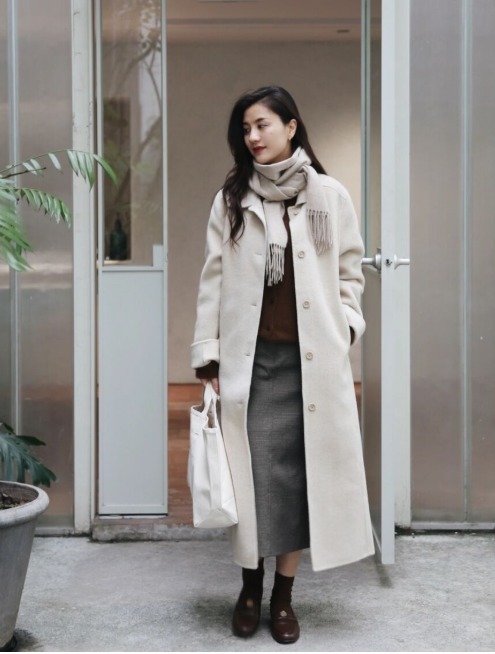 下半身|秋冬的大衣穿搭指南!搭配上半身裙或直筒裤,提升气质又高级洋气