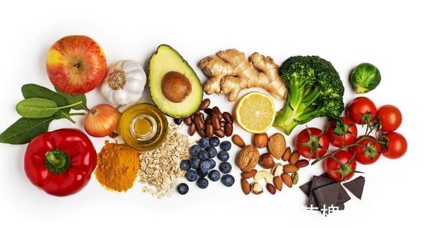 耳垂|血脂高不高,看头就知道,若没有4种症状,恭喜,血管还算通畅