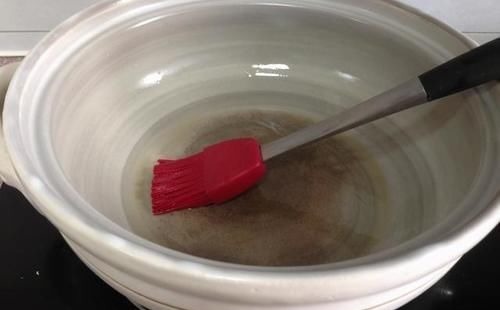 猪大肠这样做,比外面买的都要好吃,记得收藏好,过年回家露一手