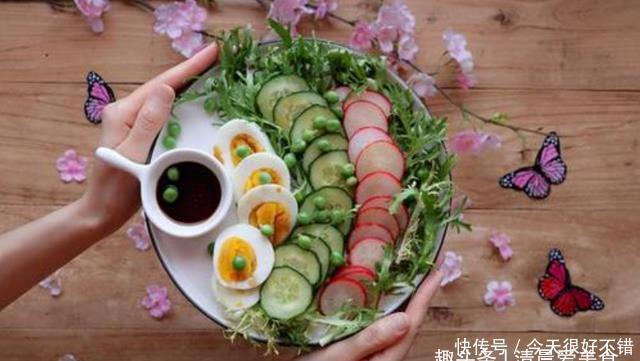 36岁阿姨一周轻断食晚餐，朋友圈火了，网友：真不错，看着很馋人