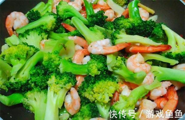 孩子|天气越来越凉快从36度降到30度高温,孩子多吃绿色菜,清爽助消化