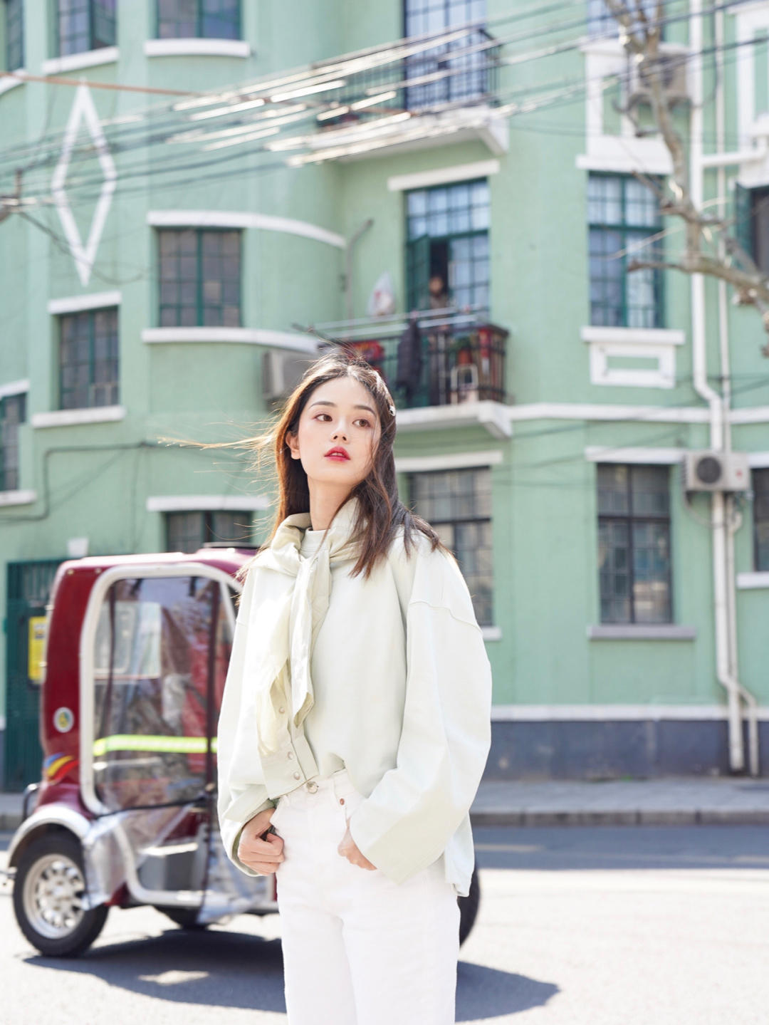 新年|这些才是“卫衣”的正确打开方式,简约宽松又有气质,时髦百搭