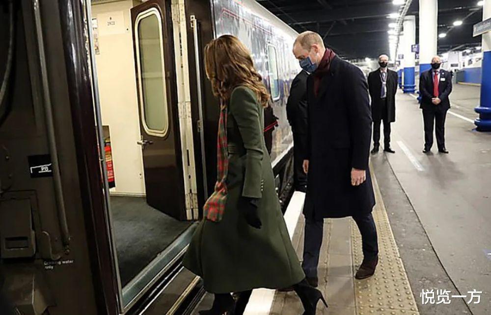 冬天围巾如何搭配?看凯特王妃围巾搭出温暖气场