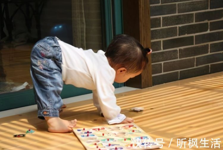 高低|宝宝走路早晚，多半“暗示”智商高低？儿科医生这样解释