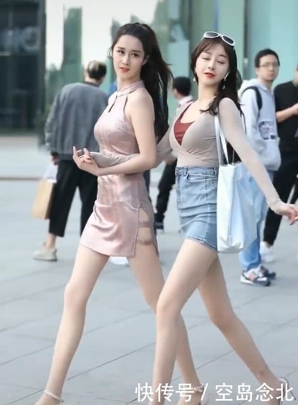 高跟鞋|街角的独特风尚,连衣裙VS半身裙哪个更美