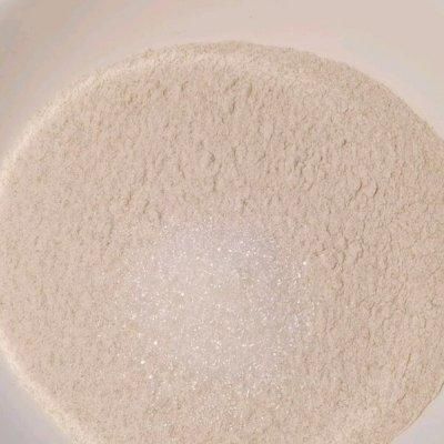 全麦粉不加面粉，营养健康松软又蓬松的全麦面包，确定不试试？