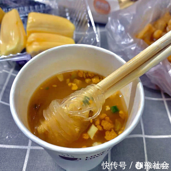 燕麦|馋嘴星人的小秘密,这些食物好吃且不易发胖,值得囤入