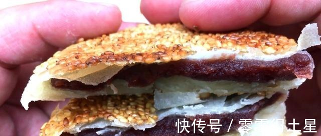豆沙馅|芝麻豆沙酥饼，制作简单，层层酥脆，一口下去直掉渣，香酥可口！