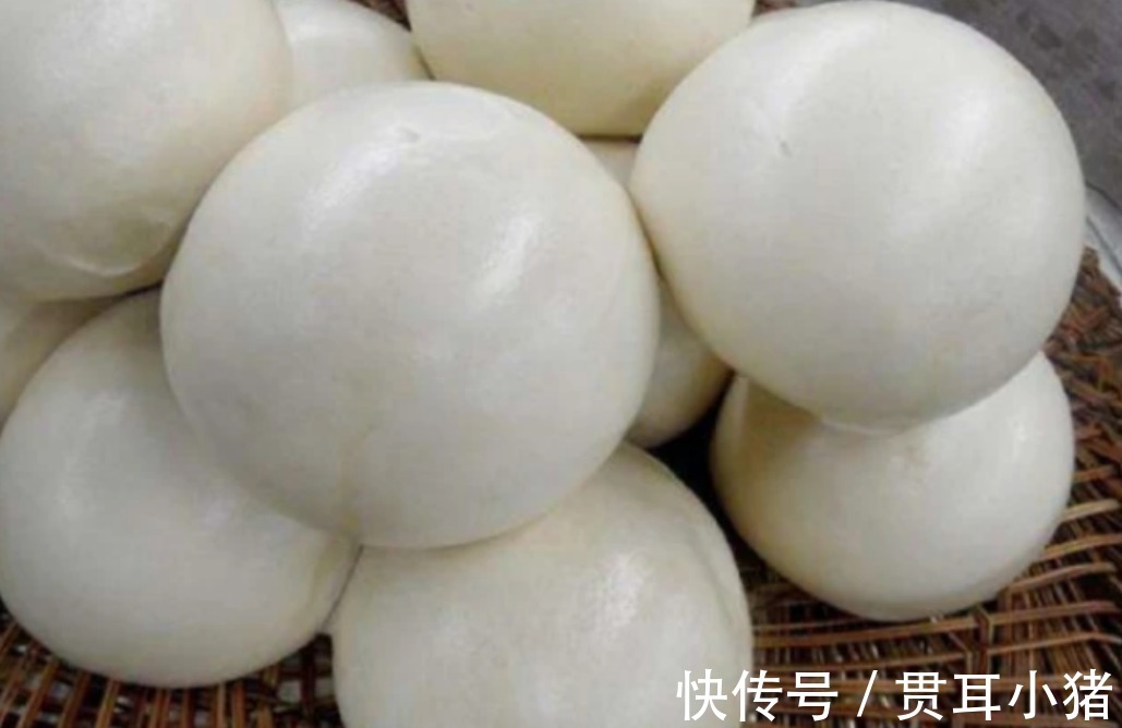 馒头保存很多人做错了，一定要做好这一步，放一年也不发霉、干硬
