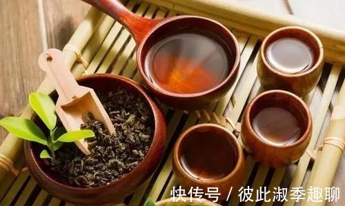 泡脚|女生来例假时,坚持“一洗、二吃、三不要”,不妨提前了解下