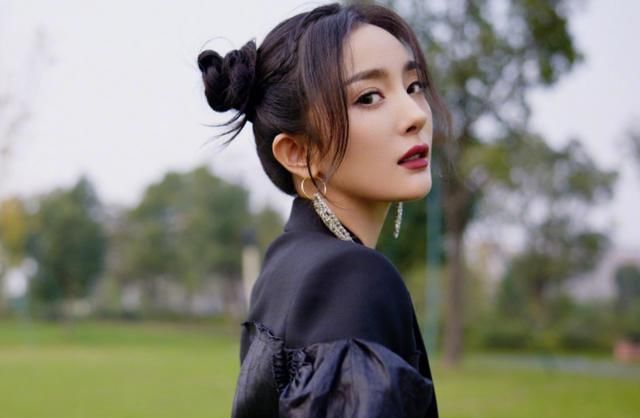 弦子发文为言行道歉,学会说话到底有多重要?