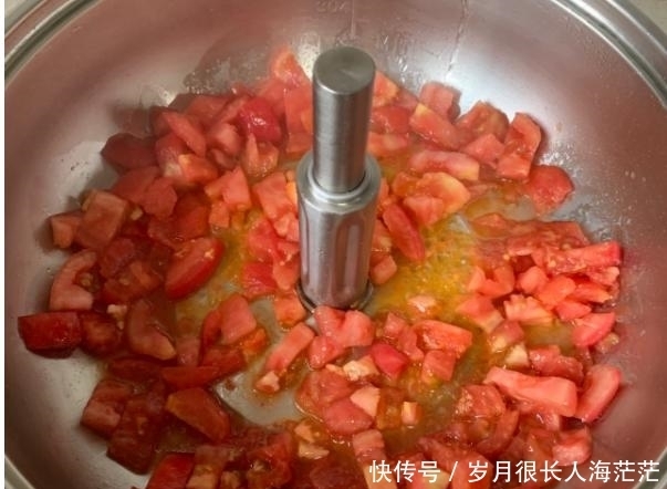 肥牛不仅仅可以用来涮锅,还可以做这道菜,好喝到连汤汁都不剩