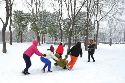 孩子|玩雪“神器”助力孩子种下“雪人花”花样玩雪，你加入了吗？