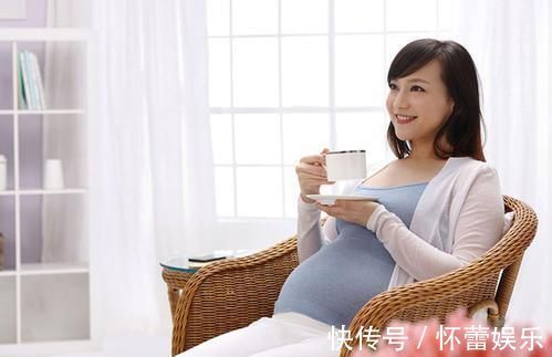 待产|二胎产妇深夜独自带大宝到医院生娃,看似“为母则刚”,实则无奈