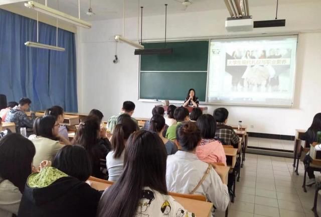 单招与高考有什么区别？三方面差别不小，学生家长需提前知晓