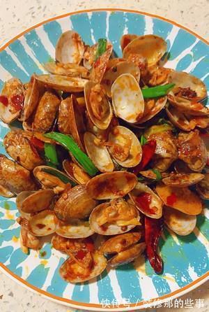 家常海鲜菜谱，爆炒花蛤，简单美味营养，一道不错的下酒菜