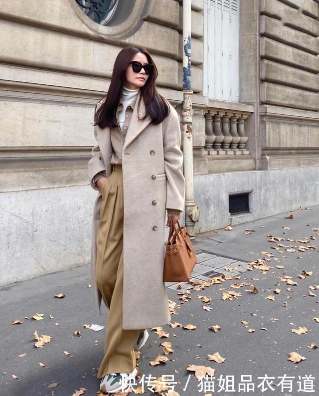 穿大衣时,该配什么鞋?掌握这些心机小细节,品味一看就低不了