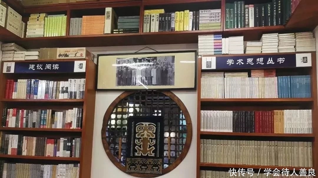 书园|作为最好的学术书店之一,万圣书园是怎样选书的?