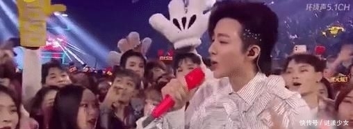 芒果超拼夜有槽点有看点:魏大勋包圆整场笑点,RISE依旧上台表演