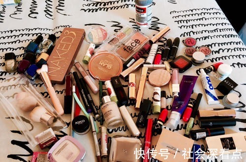 白泥 护肤品界的公认大佬,别只知道SK2,这几样小众品牌效果同样惊艳!