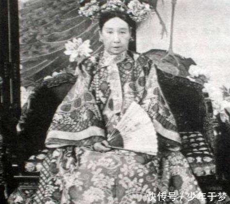 经典|慈禧第一次看到灯泡，说了一句经典的话，令人觉得啼笑。