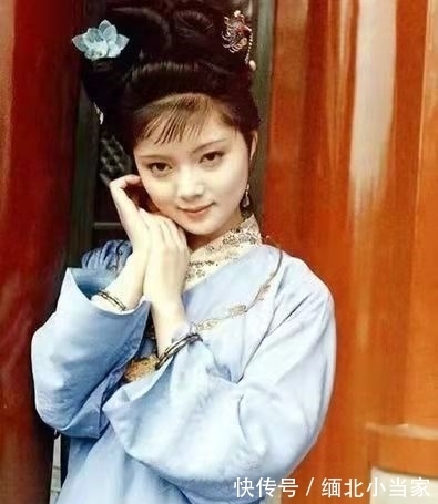 林黛玉#细读红楼梦才发现,这一细节,是薛宝钗战胜林黛玉的法宝