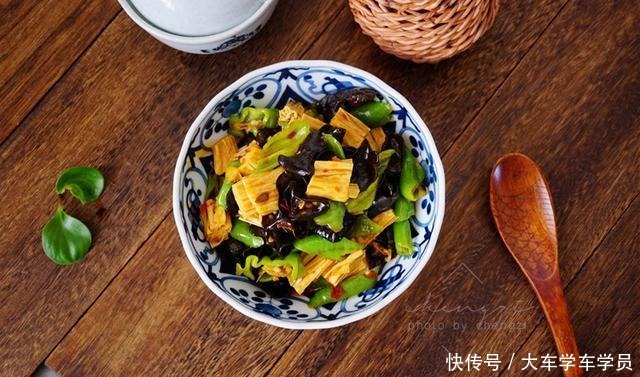 泡腐竹,别放水里就泡,学会饭店做法,30分钟泡好无硬心更筋道