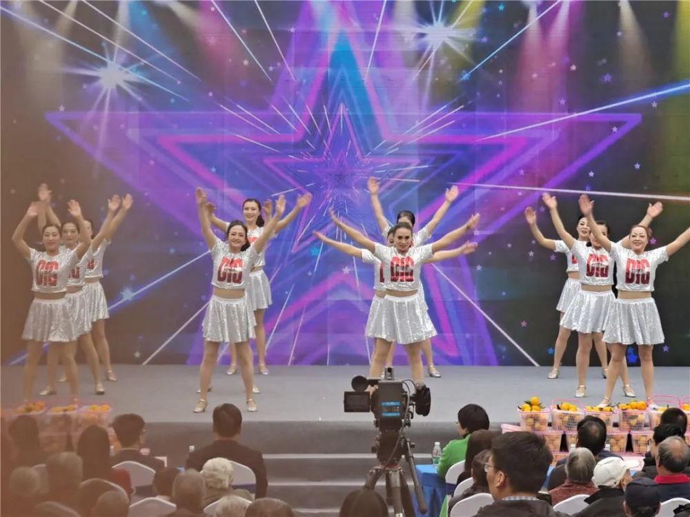 生活|热闹！汉中这里今天举办重阳演唱会