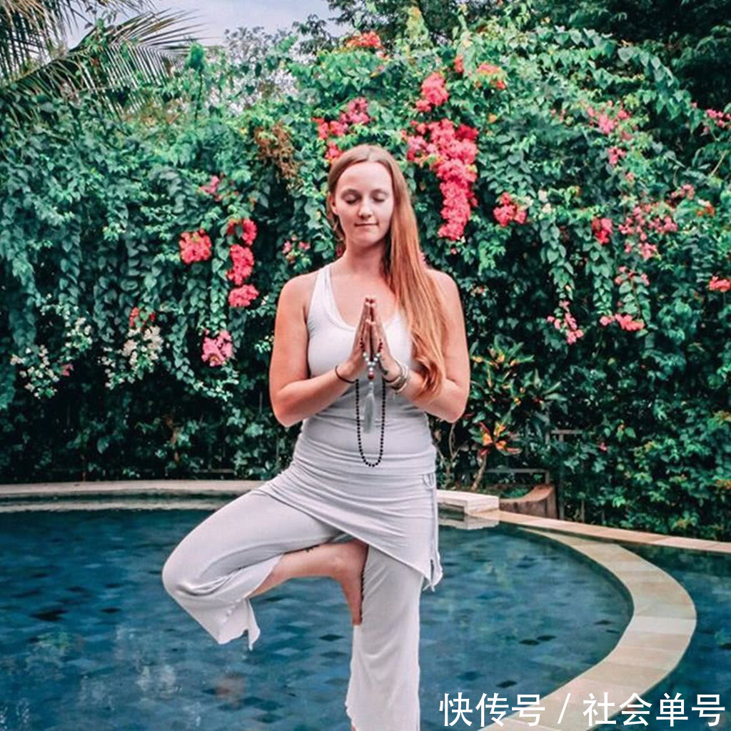 一体式|微胖身材曲线不够常练6个瑜伽体式,紧实你的身体线条