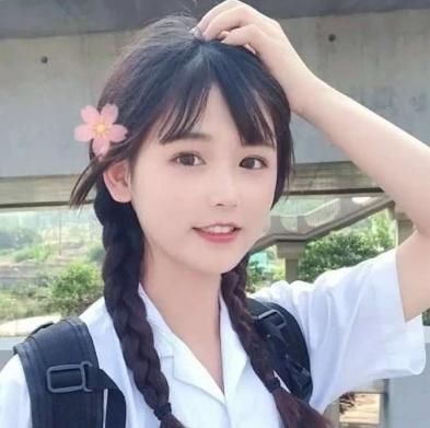 女生想鼻子越来越挺,坚持3动作,逆袭“水滴鼻”,校花都自愧不如哟