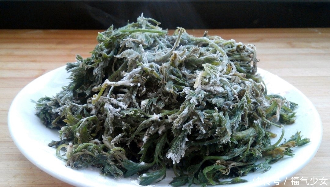 老农民|老农民才认识这些野菜,是难得的药材,抗菌明目,还降血压血脂!