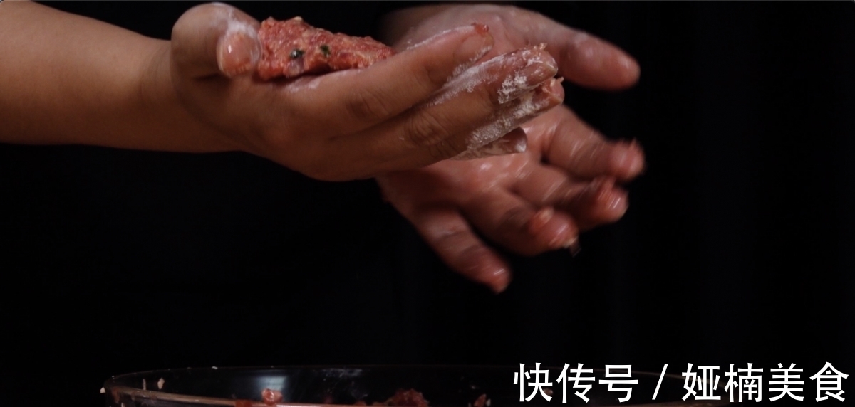 芝麻油|豆腐煎肉饼,减肥也能吃的低脂肉饼