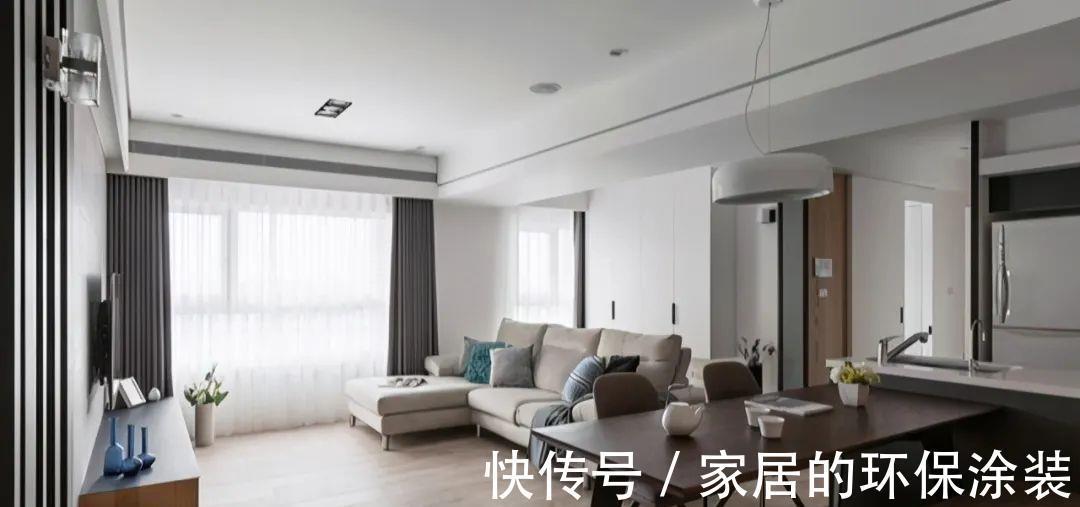 收纳|沙发不靠墙加5㎡收纳区，玄关连餐厅全装柜，100㎡住出豪宅感