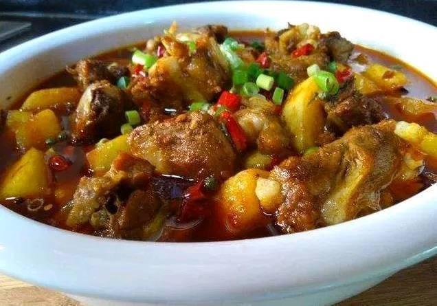 茶树菇|女性到了中年,推荐常吃三种美食,清热祛湿,健脾养胃