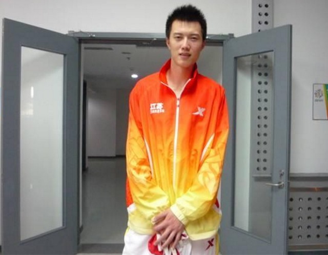世联赛|中国女排重建,前男排队长辅佐蔡斌,送张常宁惊喜,首秀=练兵