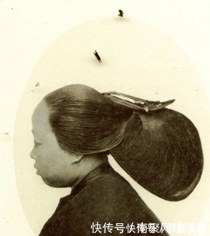 发胶|老照片:清朝女子没有发胶,怎么固定这么奇特的头发