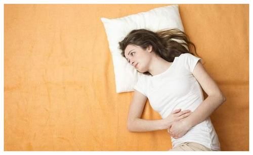 睡眠时间|女人出现5个“表现”，或许是开始“衰老”了！很多人没注意