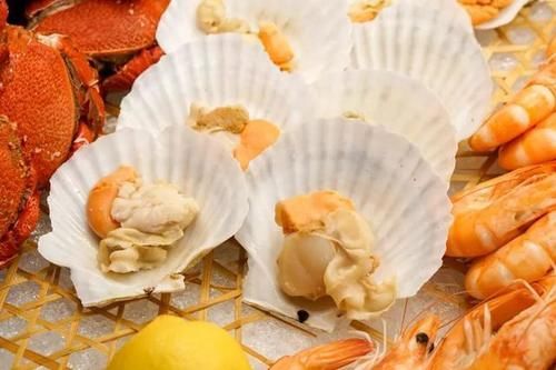 2物|35岁女子，确诊甲状腺癌，化疗4次离世，医生：冰箱2物赶快扔