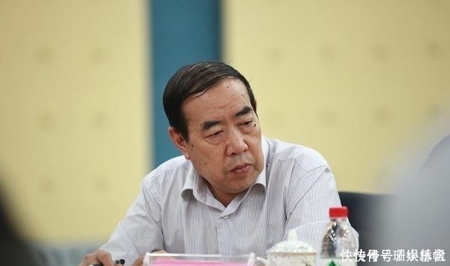 贾平凹一个人有怎样的命运,早已命中注定,只需看一件事