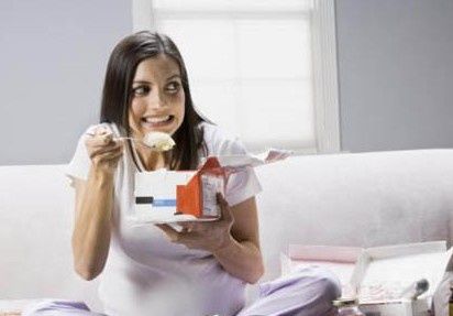 张女士|孕妈要管住嘴，3种食物尽量少吃，宝宝出生后就算有黄疸也不严重