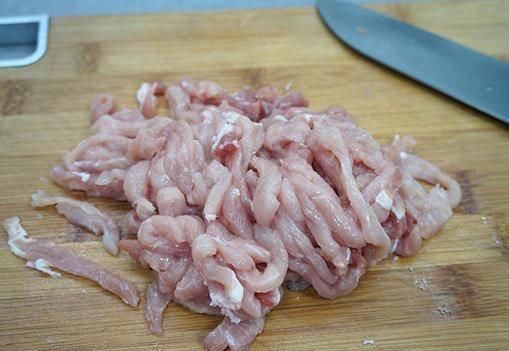 用辣椒和粉条一起炒,彻底颠覆了你对粉条的理解