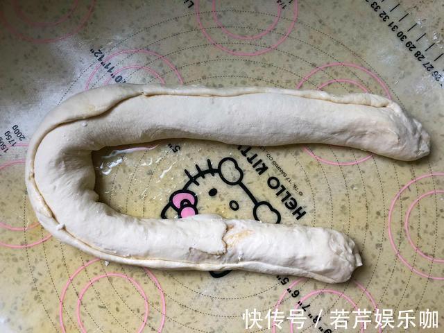 早餐|我家最爱的早餐,不发面不烫面,和点面就能做,吃着又软又香