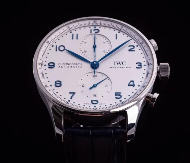 40岁男人适合佩戴哪些腕表款式?