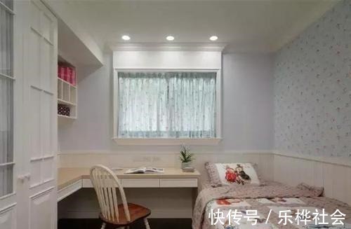 小卧室|小卧室不要再买床了,头次见有钱人这样设计,不得不感叹聪明极了