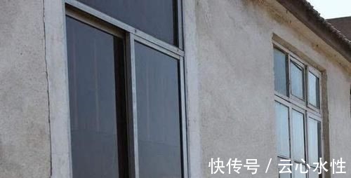 铝合金|卫生间选木门还是铝合金门?看过别人家的,才发现我家的装错!