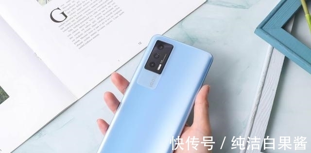 iQOO|选择骁龙870和12+256GB，红米和iQOO降幅均超600，依然最香