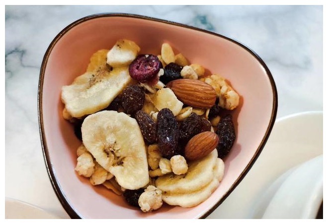 二胎妈妈的日常早餐,健康美味又营养,看73岁的老妈吃的真香