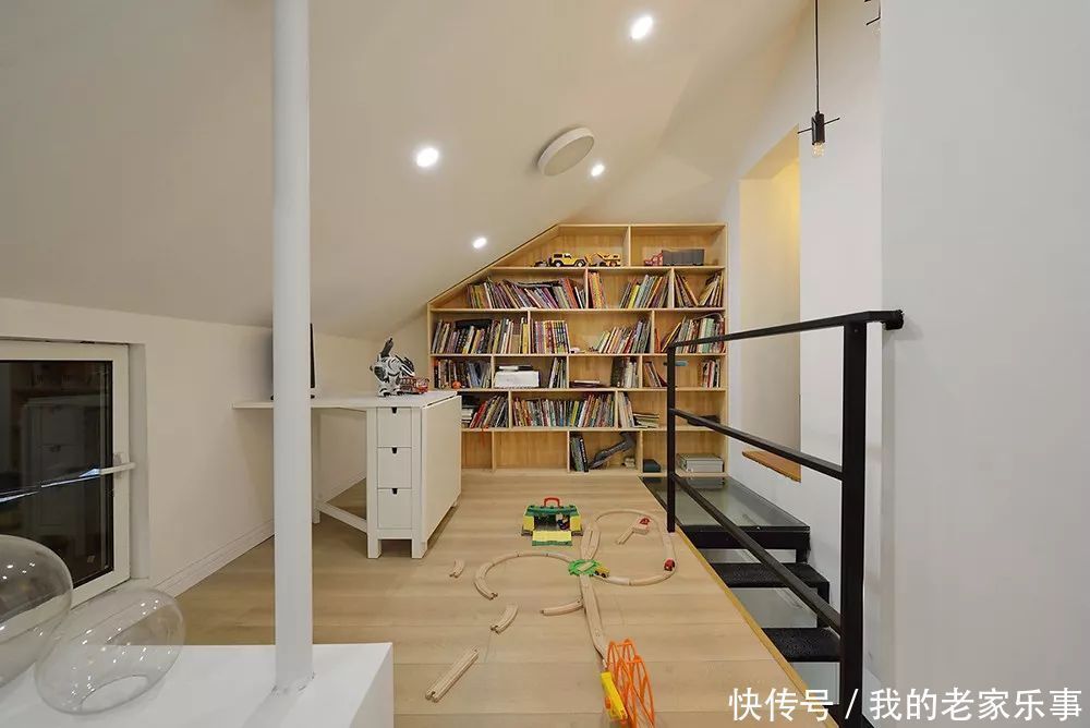齐家美美|小阁楼原来还可以这样设计，真是别有洞天看完我也想买顶层