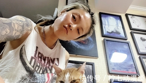 还记得《中国好声音》的毕夏吗?男篮示爱好声音美女学员求交往