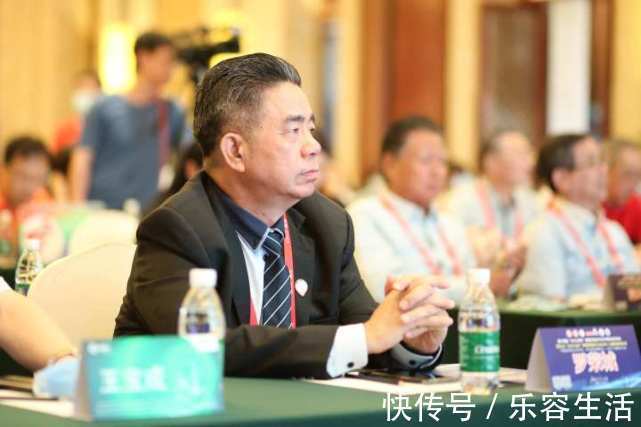 免疫治疗|著名肿瘤学专家、国家二级教授罗荣城:抗癌心态对于癌症治疗十分关键